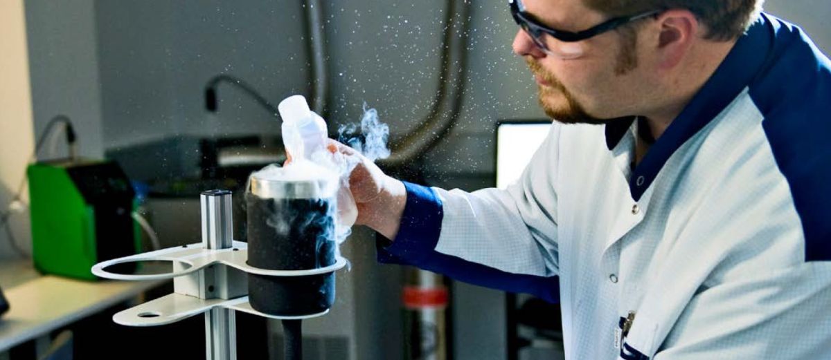 Cover picture_triple point of water v2